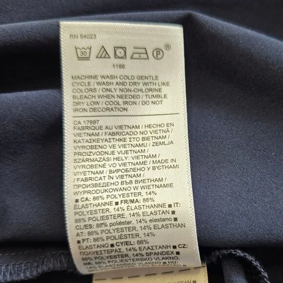 Athleta All Day Skort 12 Navy Blue Athletic Skirt Shorts Travel Athleisure Beach - Picture 11 of 11